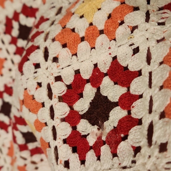 ❤️ NWOT! LUCKY BRAND CROCHET SLEEVELESS GEO SWEATER TOP, LARGE - Picture 8 of 8